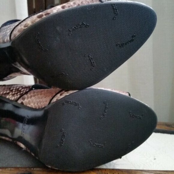 COPY - NEW Zara Womens 10-10.5 Snakeskin High Heel Shoes - Picture 5 of 6